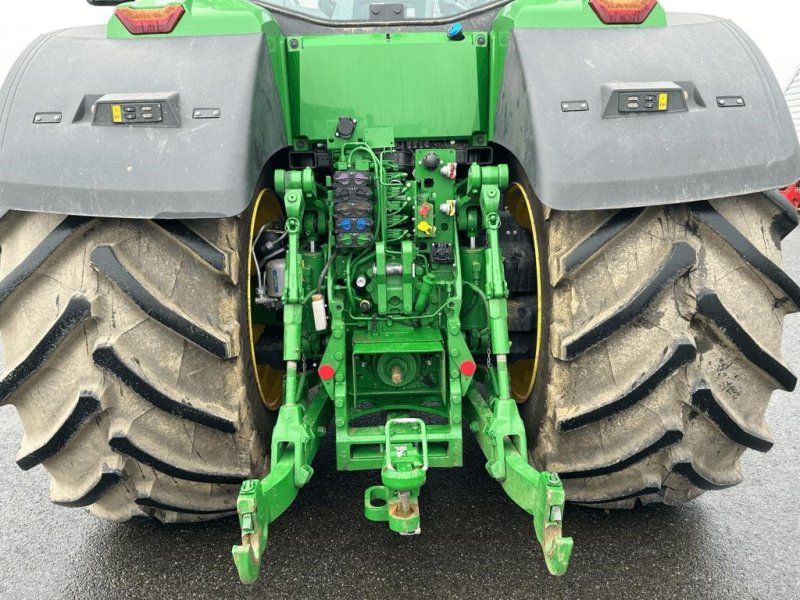 John Deere 8R370 Active Seat. Sektions kontrol, AutoTrac, GPS og frontlift.