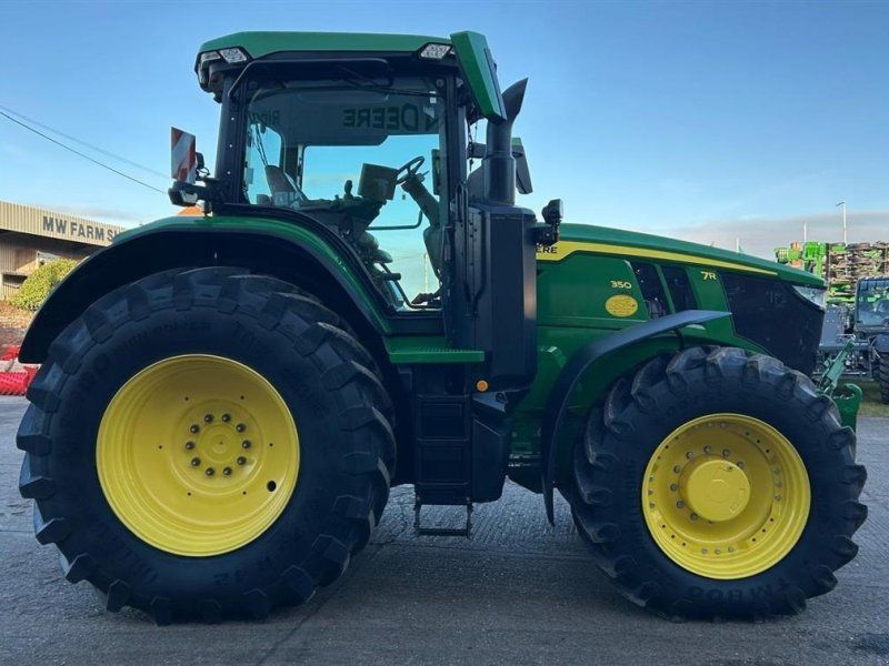 John Deere 7R350 Premium og Ultimate pakker. Command Pro. GPS.  Ring til Ul