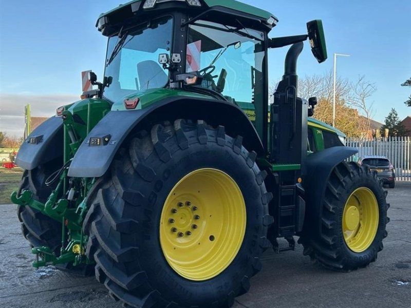 John Deere 7R350 Premium og Ultimate pakker. Command Pro. GPS.  Ring til Ul