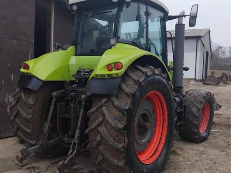 Claas Axion 830 Ha Shift. Ring til Ulrik for mere info på 40255544.