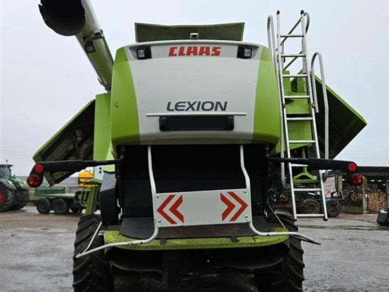 Claas Lion 580 TT  Vario TT med Vario 900 AutoContour skærebord. Rin