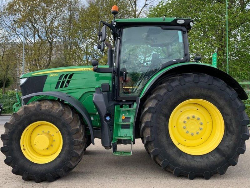 John Deere 6215R Command Arm. Premium og Comfort pakke. Ring til Ulrik for