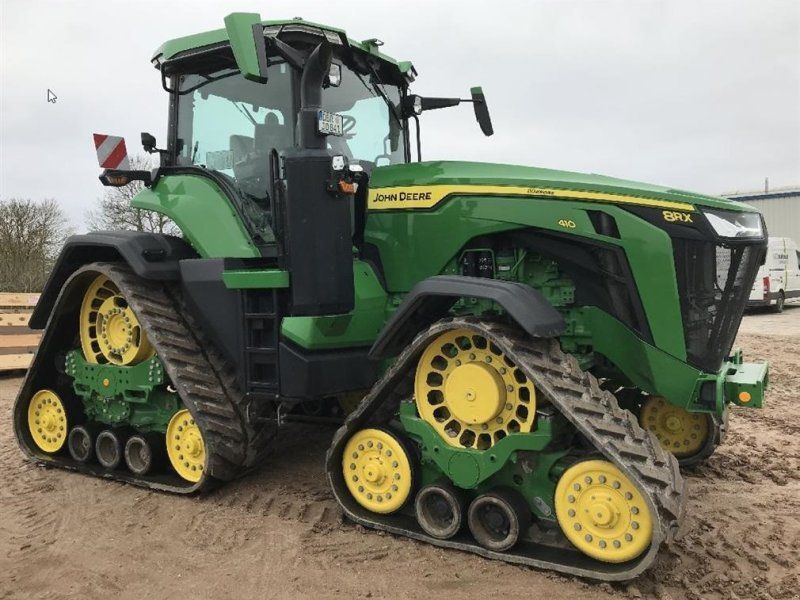 John Deere 8RX410 Ring til Ulrik for mere info på 40255544. Jeg snakker Jys
