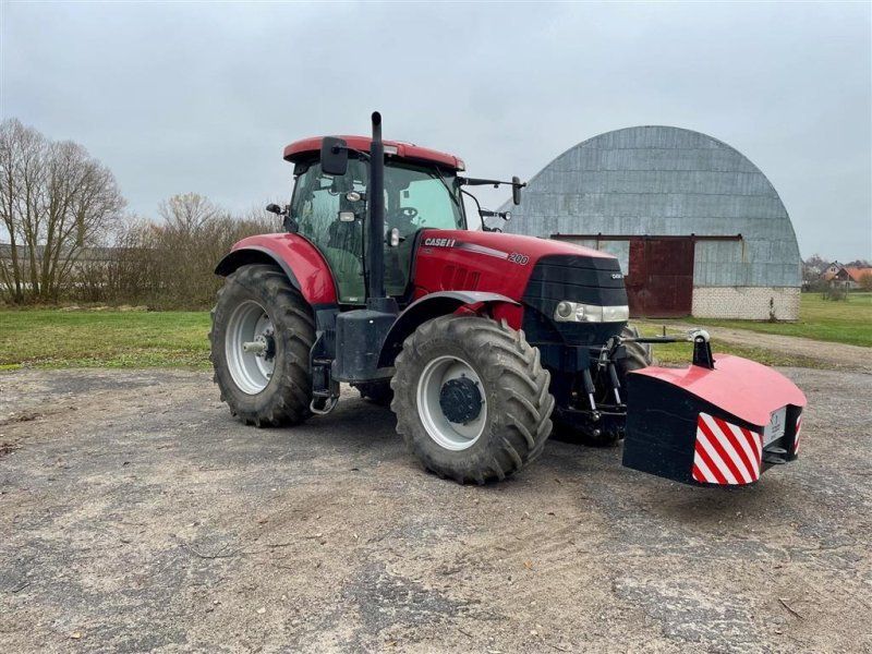 Case IH Puma 200 Fin gårdmaskine med meget få timer. Ring til Ulrik for