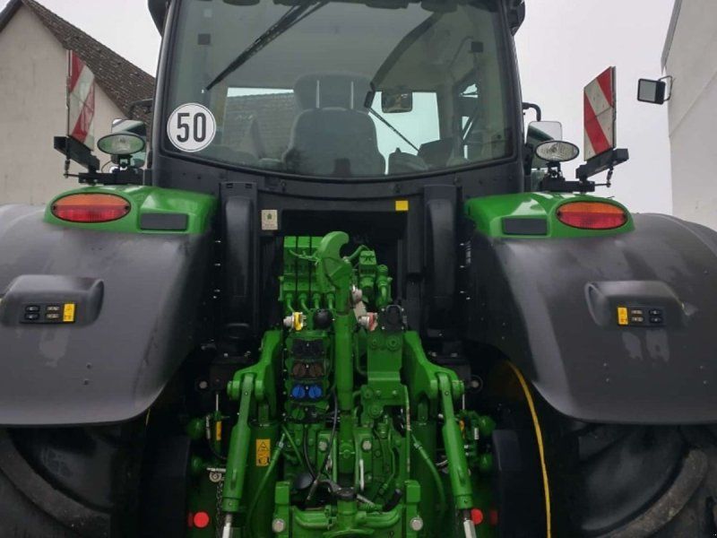 John Deere 6230R Premium Edition m Front PTO og GPS GPS Starfire 6000. Fron