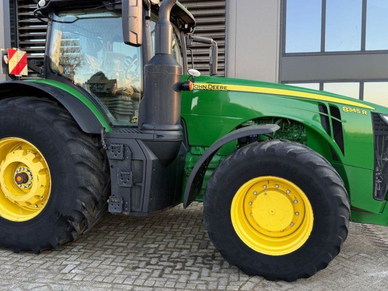 John Deere 8345R  Med FRONT PTO. GPS / AutoTrac klar. Ultimate Edition