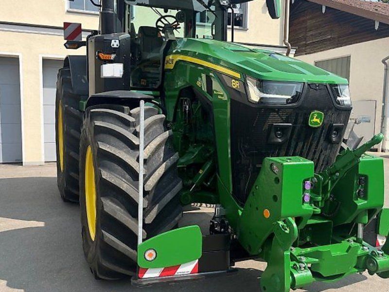 John Deere 8R410 Front PTO