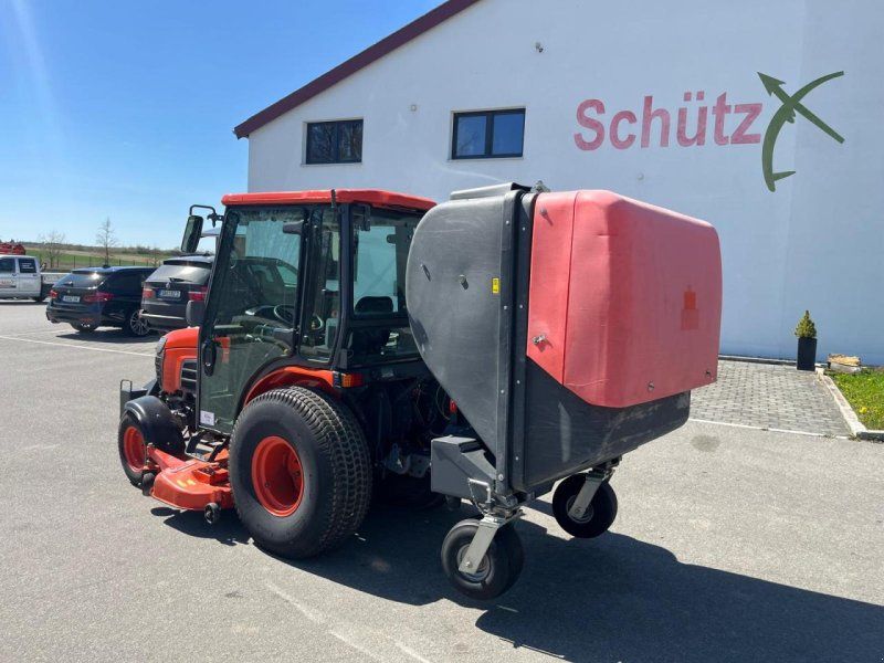 Kubota B3030 Rasenmäher  Grüngutbehälter