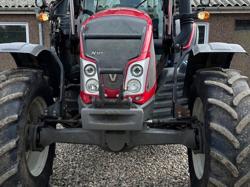 Valtra N123 H5