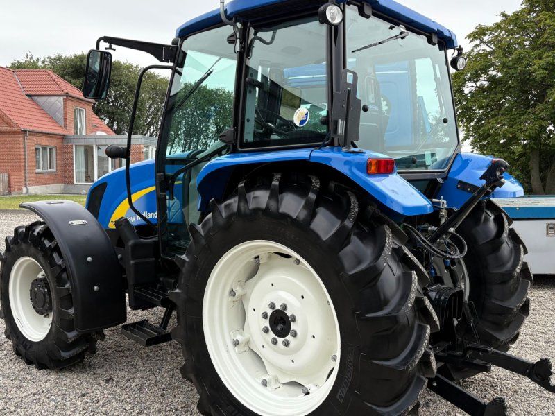 New Holland T5070