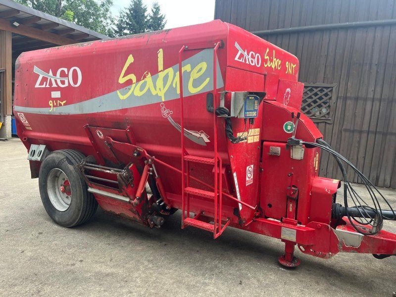 Zago Sonstiges
