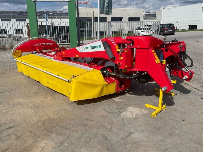 Pöttinger Novacat 302 CF CrossFlow