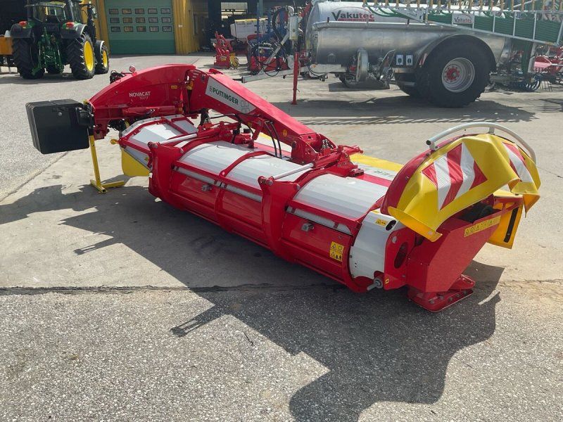 Pöttinger Novacat 302 CF CrossFlow