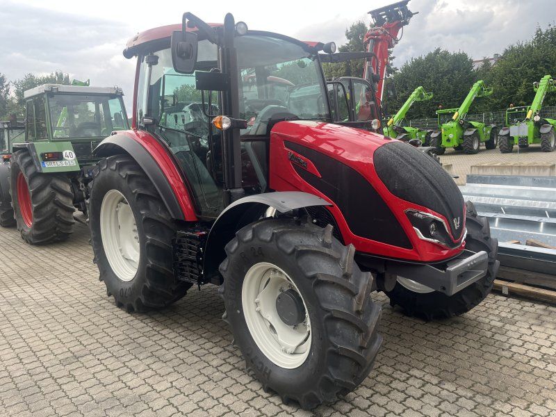 Valtra A 75