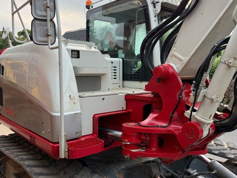 Takeuchi Tb2150