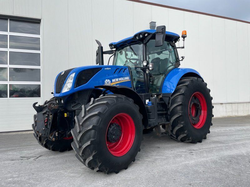 New Holland T7.270