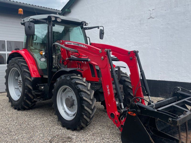 Massey Ferguson 5612 Dyna 4