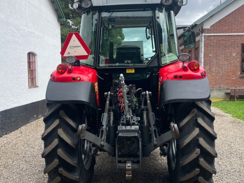 Massey Ferguson 5612 Dyna 4