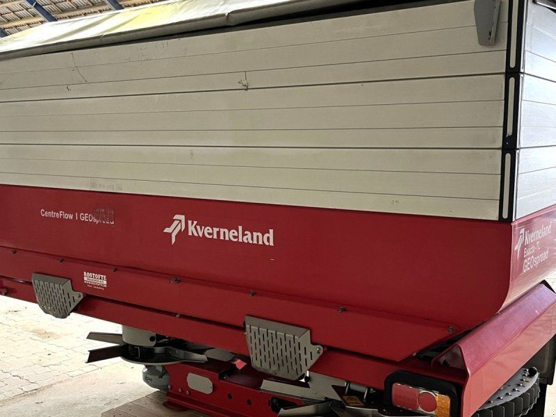 Kverneland acta TL 3900 GEOSPREAD Model year 2017