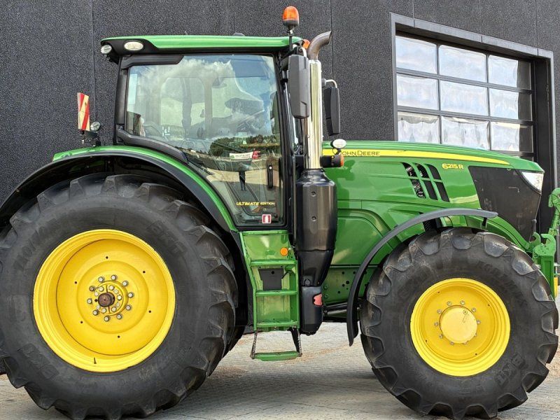 John Deere 6215R Ultimate Edition