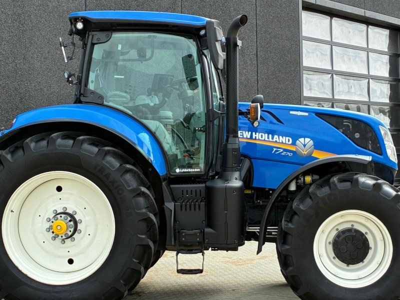 New Holland T7.270 Auto Command