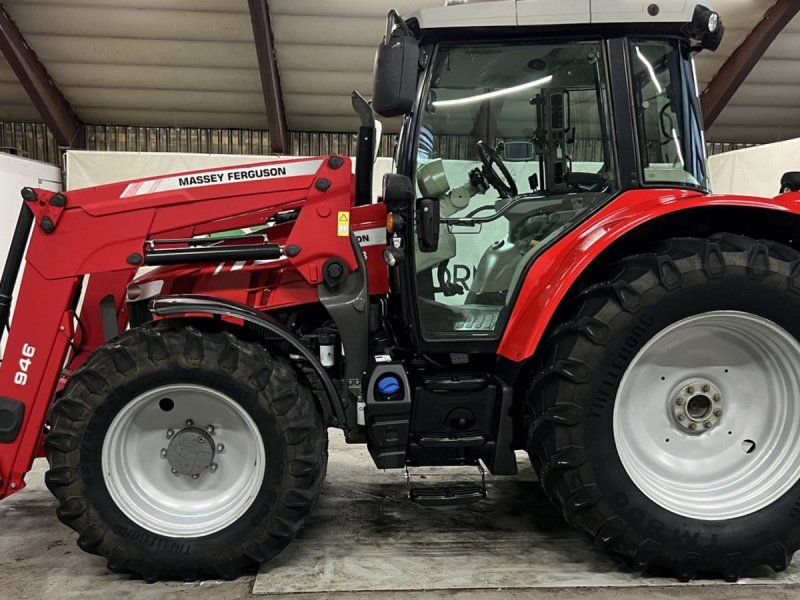 Massey Ferguson 5613 Dyna 6