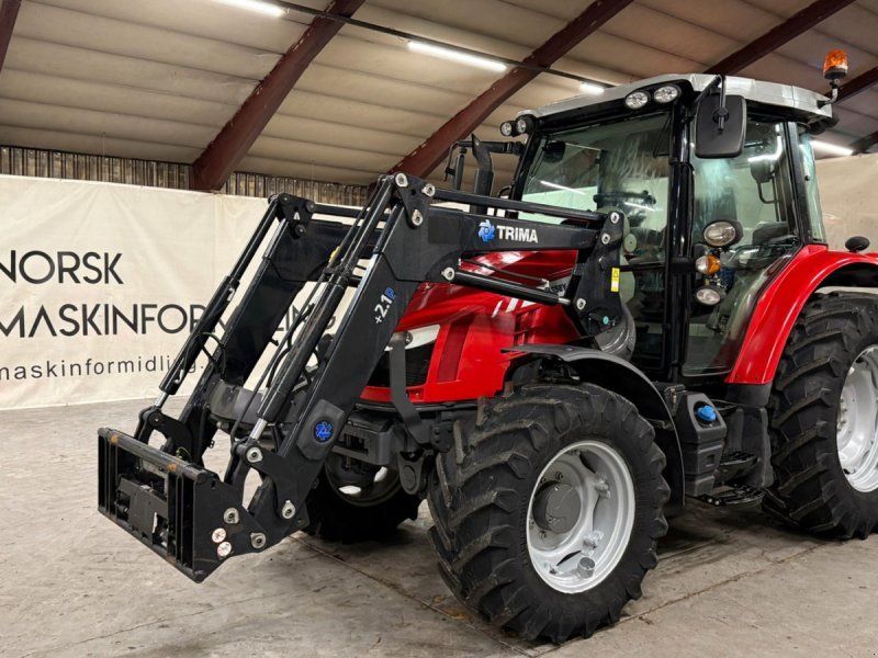 Massey Ferguson 5712 SL Dyna4