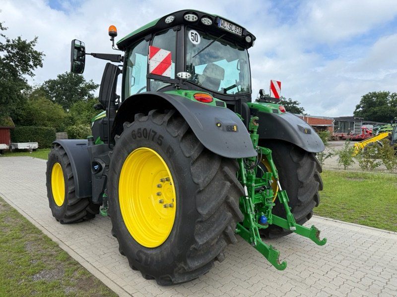 John Deere 6R250