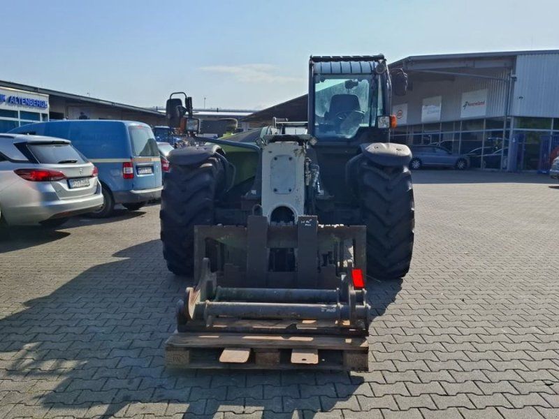 Claas Scorpion 7040 Plus Varipower