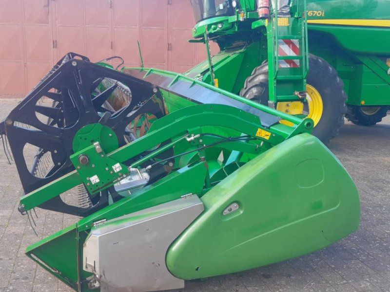 John Deere S680I Raupe