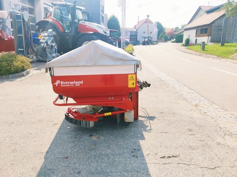 Kverneland Exacta-CL EW 1500 l Wiegestreuer