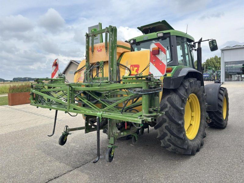 Amazone UF1000