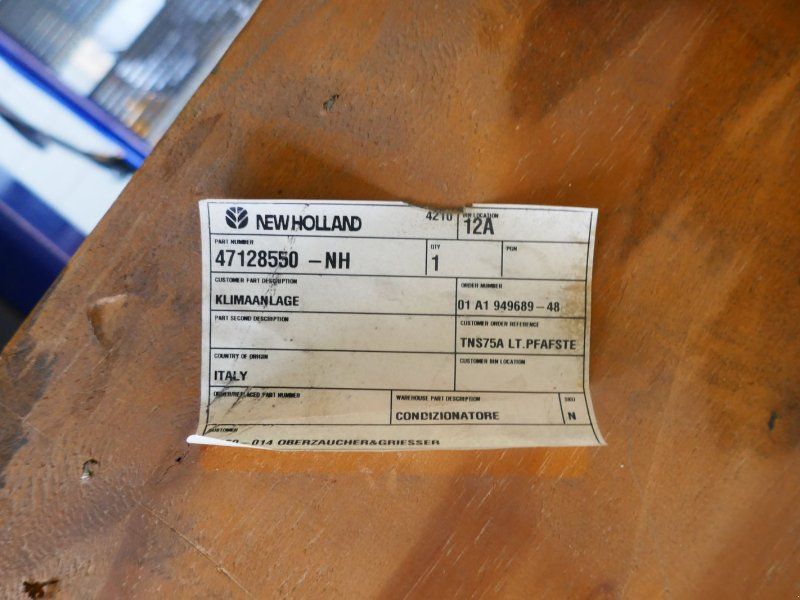 New Holland Klima oder Heizungskühler