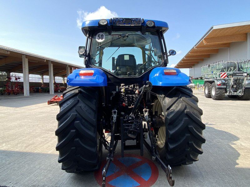 New Holland T6050 Elite