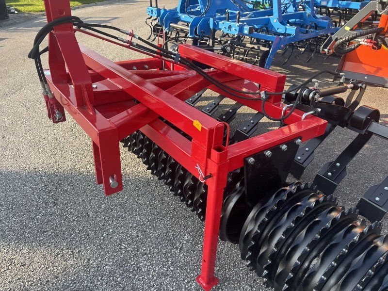 Universal Cambrige  300