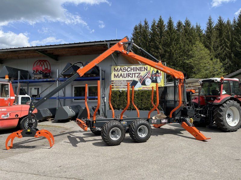 MTM 11T mit 7100 Kran