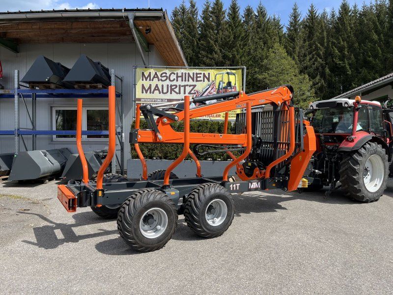 MTM 11T mit 7100 Kran