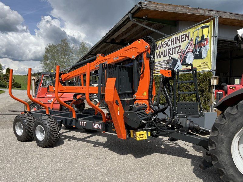 MTM 11T mit 7100 Kran
