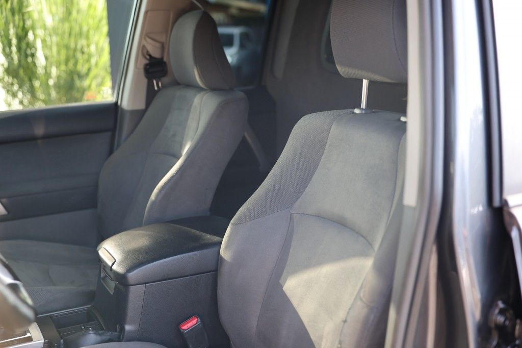 Toyota Landcruiser 150 3.0 D-4D 5DRS VX A/T VAN