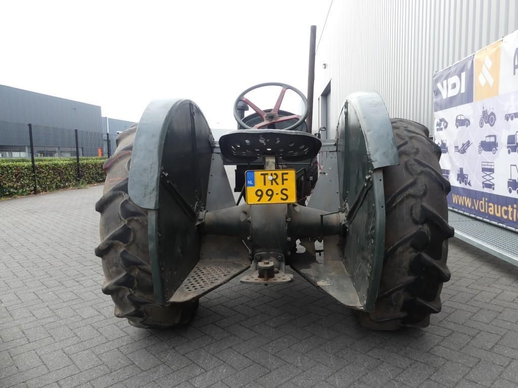 Fordson F