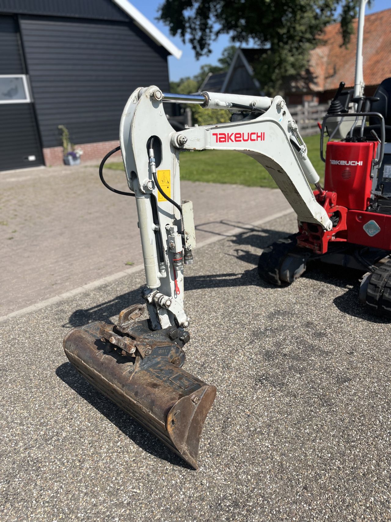 Takeuchi TB210R bj 2020