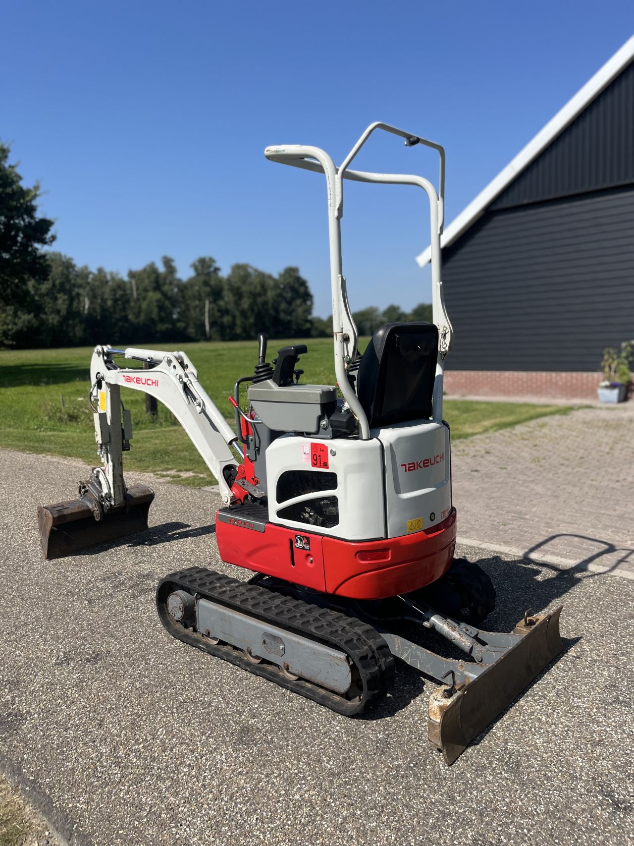 Takeuchi TB210R bj 2020