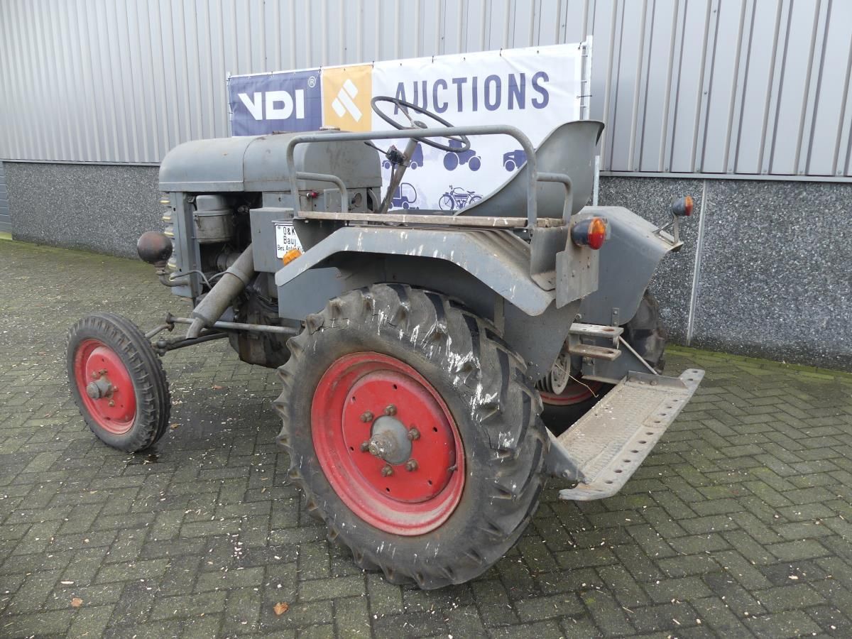 O&K T18 Tractor