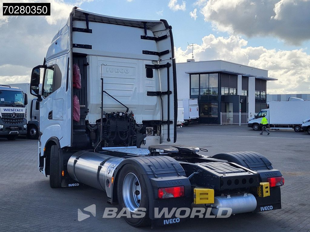 Iveco S-Way 460 4X2 Retarder 2x LNG Tanks ACC Navi LED Euro 6