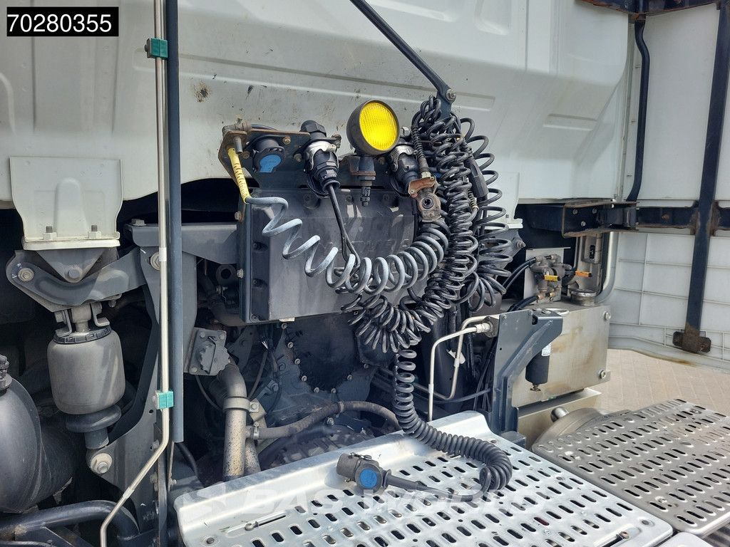 Iveco S-Way 460 4X2 LNG Retarder 2x Tanks LED Navi