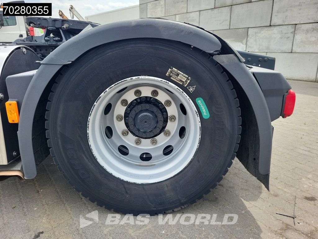 Iveco S-Way 460 4X2 LNG Retarder 2x Tanks LED Navi