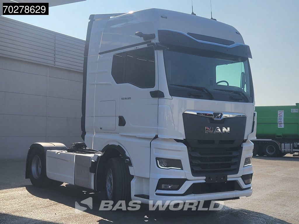 MAN TGX 18.520 4X2 Retarder 2xTanks Standklima MirrorCam ACC Navi LED Euro 6 Nieuw!