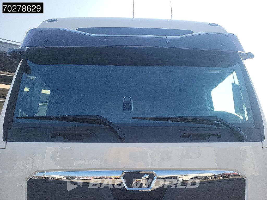 MAN TGX 18.520 4X2 Retarder 2xTanks Standklima MirrorCam ACC Navi LED Euro 6 Nieuw!