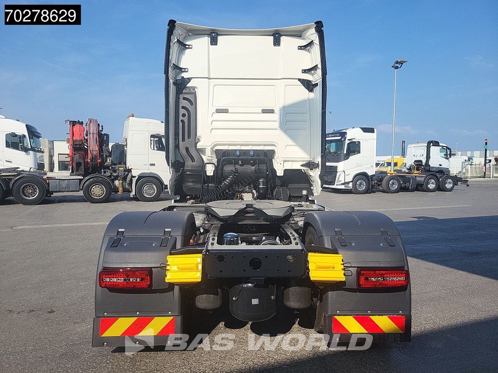 MAN TGX 18.520 4X2 Retarder 2xTanks Standklima MirrorCam ACC Navi LED Euro 6 Nieuw!