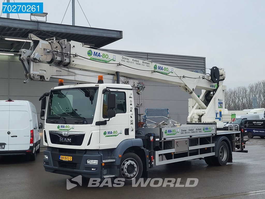 MAN TGM 18.250 4X2 44mtrs Böcker AK44/4000 Hubarbeitsbühne Manual Euro 6